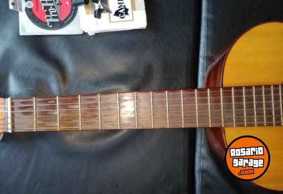 Instrumentos Musicales - Guitarra Criolla - En Venta