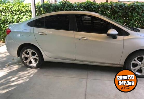 Autos - Chevrolet Cruze 2022 Nafta 70000Km - En Venta
