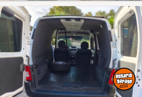 Utilitarios - Citroen Berl�ngo 2025 Diesel 20000Km - En Venta