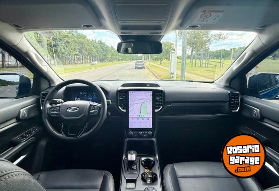 Camionetas - Ford Ranger limited v6 2025 Diesel 23000Km - En Venta