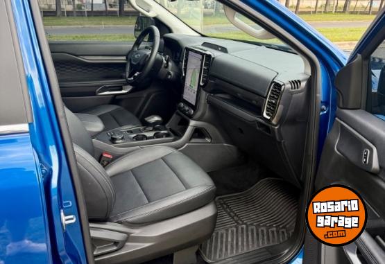 Camionetas - Ford Ranger limited v6 2025 Diesel 23000Km - En Venta