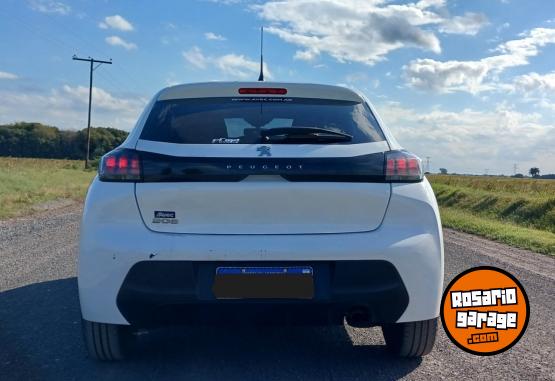 Autos - Peugeot 208 LIKE PACK 1.6L 2022 Nafta 40700Km - En Venta