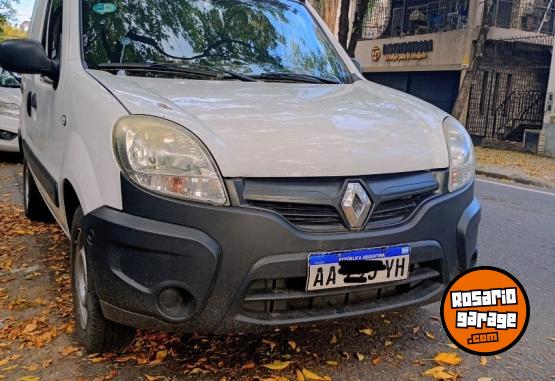 Utilitarios - Renault Kangoo 2017 GNC 237500Km - En Venta