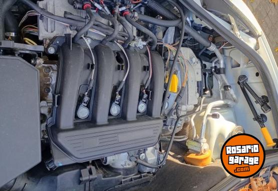 Utilitarios - Renault Kangoo 2017 GNC 237500Km - En Venta