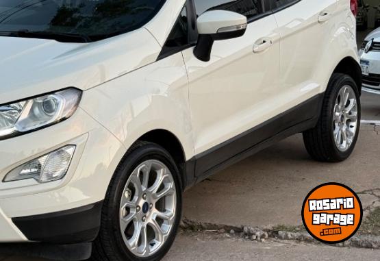 Autos - Ford Ecosport Titanium 2023 Nafta 60000Km - En Venta