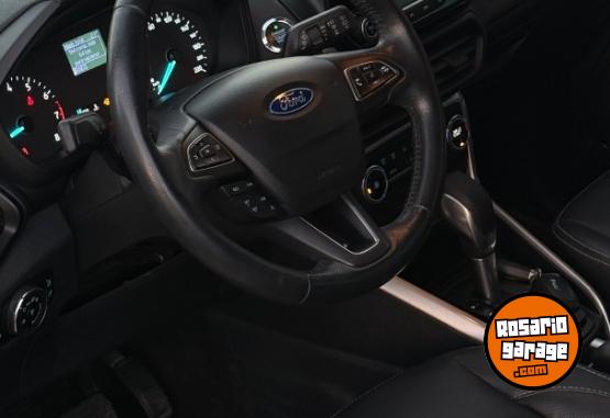 Autos - Ford Ecosport Titanium 2023 Nafta 60000Km - En Venta