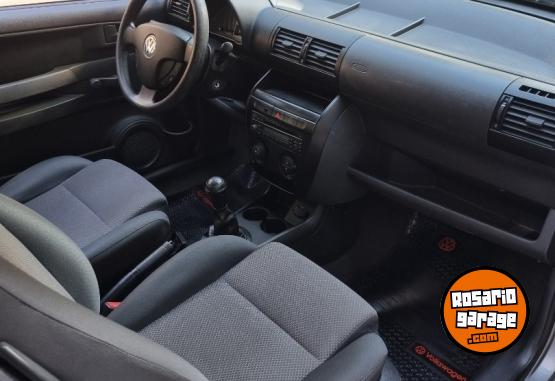 Autos - Volkswagen FOX 3P 2005 Nafta 140000Km - En Venta