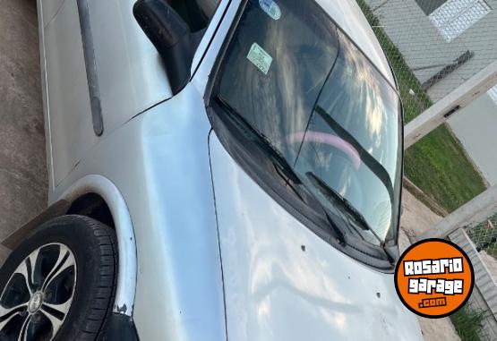 Autos - Chevrolet Corsa 2006 2006 GNC 200000Km - En Venta