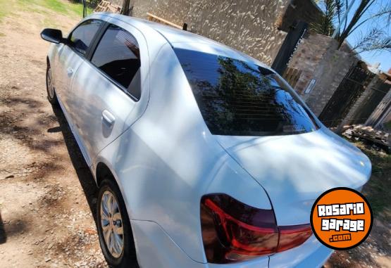 Autos - Chevrolet Cobalt 2017 GNC 120000Km - En Venta