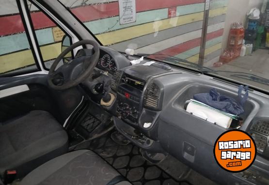 Utilitarios - Fiat ducato 2.3 multijet 2012 Diesel 400000Km - En Venta