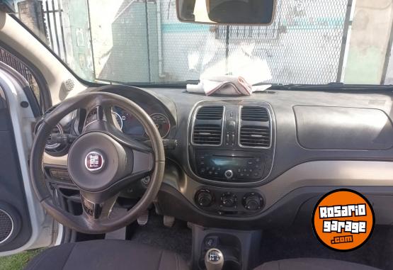 Autos - Fiat Grand Siena 2015 Nafta 1111Km - En Venta