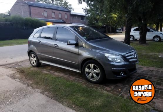 Autos - Mercedes Benz B180 B200 2010 Nafta 146000Km - En Venta