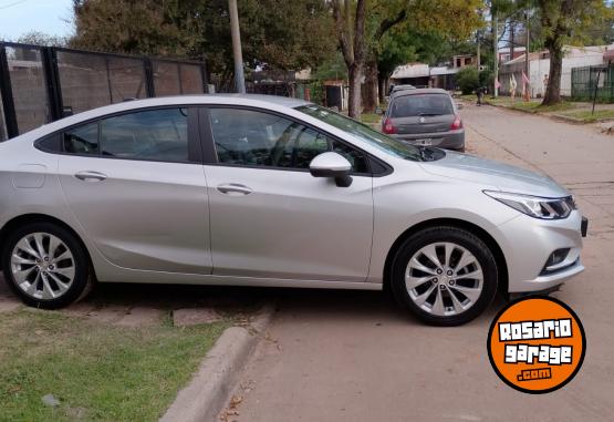 Autos - Chevrolet Cruze 2019 Nafta 72000Km - En Venta
