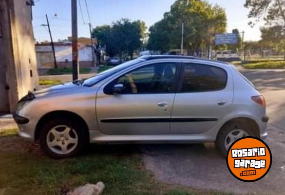 Autos - Peugeot 206 2005 Diesel 186000Km - En Venta