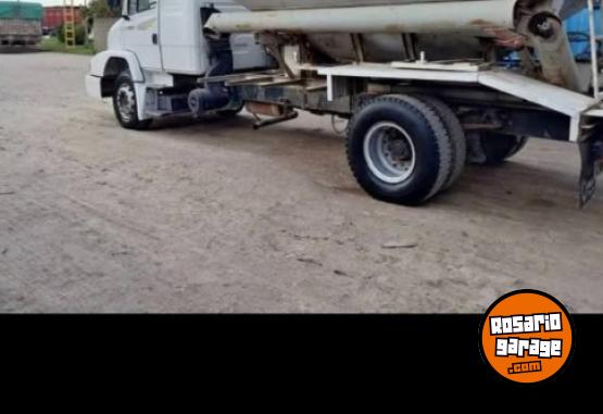 Camiones y Gr�as - Mercedes 1620l - En Venta