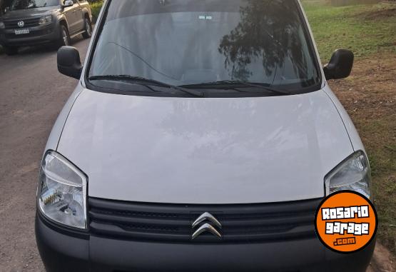 Utilitarios - Citroen Berlingo 2024 Diesel 46000Km - En Venta