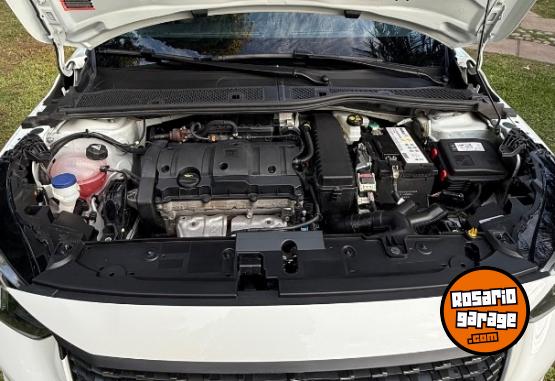 Autos - Peugeot 208 Style 2023 Nafta 25800Km - En Venta