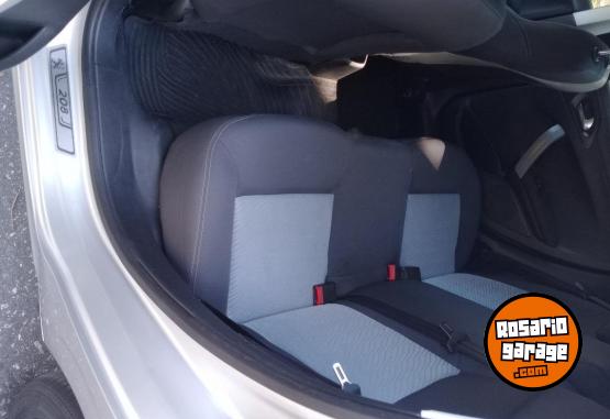 Autos - Peugeot 208 Allure plus onetouch 2013 Nafta 111Km - En Venta