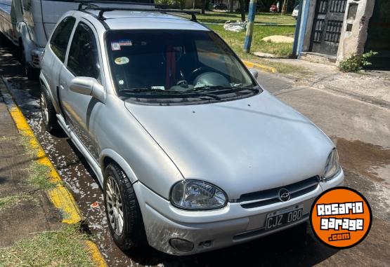 Autos - Chevrolet Corsa 3 puertas 1998 GNC 230000Km - En Venta