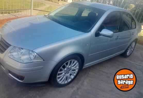 Autos - Volkswagen BORA 1.8 T 2010 Nafta 120000Km - En Venta