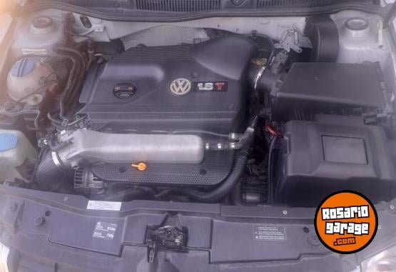 Autos - Volkswagen BORA 1.8 T 2010 Nafta 120000Km - En Venta