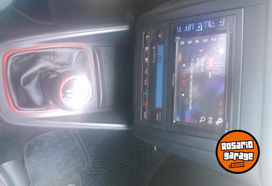 Autos - Volkswagen BORA 1.8 T 2010 Nafta 120000Km - En Venta