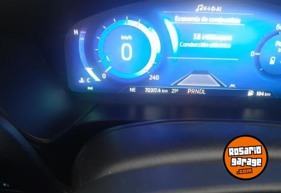 Camionetas - Ford KUGA TITANIUM H�BRIDA  IN 2022 Nafta 70000Km - En Venta