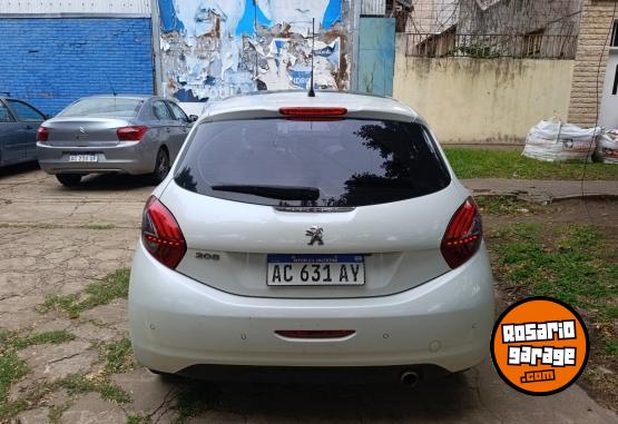 Autos - Peugeot 208 Feline 2018 Nafta 145000Km - En Venta