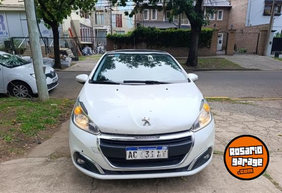 Autos - Peugeot 208 Feline 2018 Nafta 145000Km - En Venta
