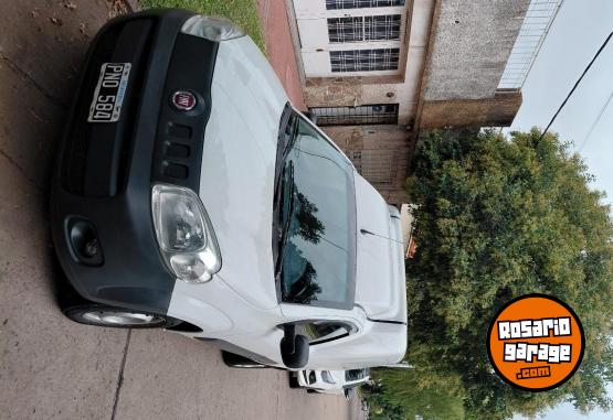 Utilitarios - Fiat Fiorino 2015 Nafta 205000Km - En Venta