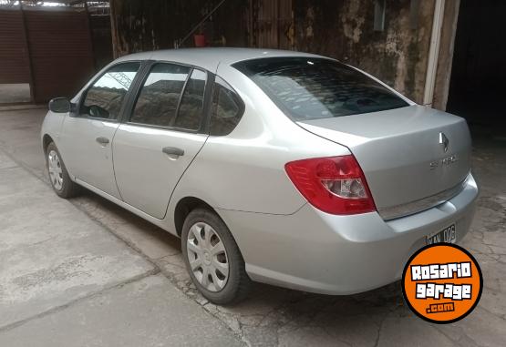 Autos - Renault Symbol 2011 GNC 140000Km - En Venta