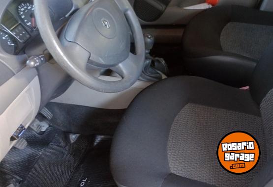 Autos - Renault Symbol 2011 GNC 140000Km - En Venta