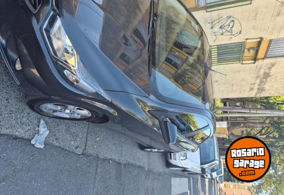 Autos - Chevrolet Prisma  LTZ 2017 Nafta 117000Km - En Venta