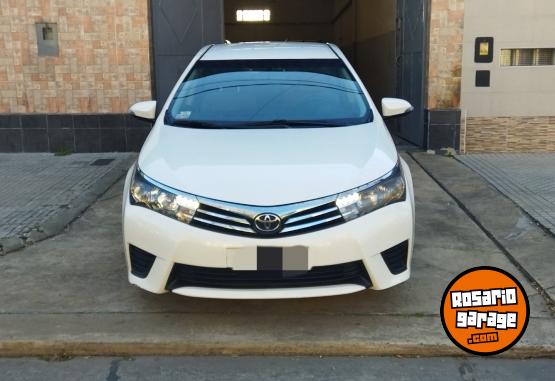 Autos - Toyota COROLLA XLI PACK 2015 Nafta 99000Km - En Venta