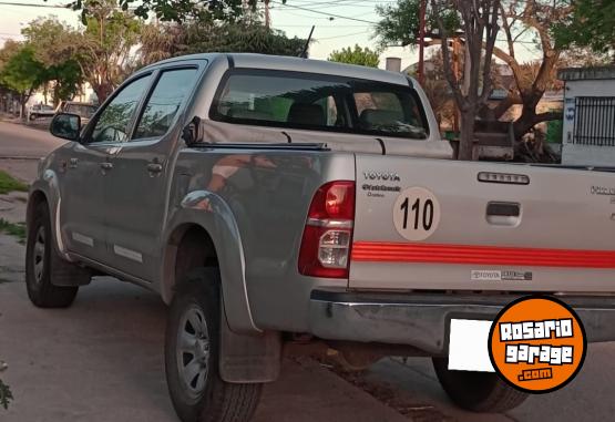 Camionetas - Toyota Hilux 2014 Diesel 228000Km - En Venta