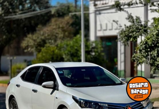 Autos - Toyota Corolla 2016 Nafta 100000Km - En Venta