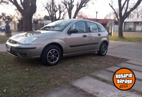 Autos - Ford Focus Ambiente 1.6 2007 Nafta 162000Km - En Venta