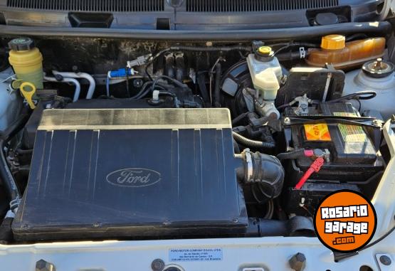 Autos - Ford Ka 2013 Nafta 128000Km - En Venta