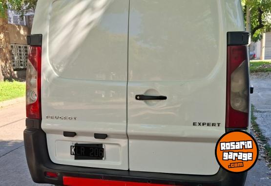 Utilitarios - Peugeot Expert 2011 Diesel 170000Km - En Venta