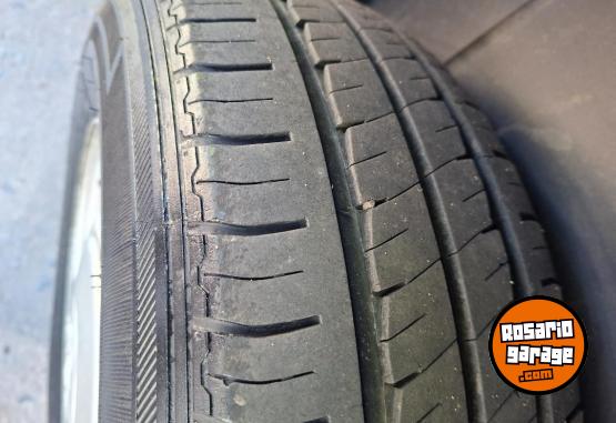 Utilitarios - Peugeot Expert 2011 Diesel 170000Km - En Venta