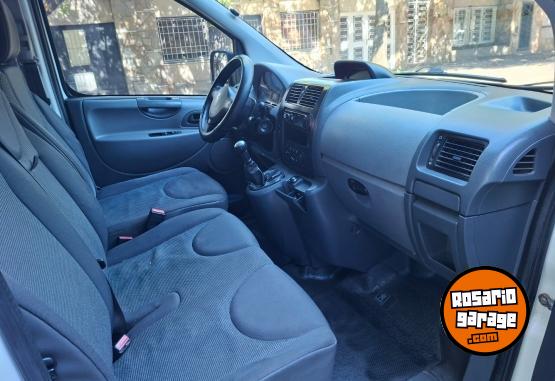 Utilitarios - Peugeot Expert 2011 Diesel 170000Km - En Venta