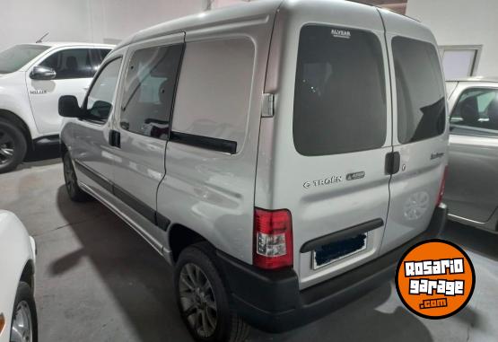 Utilitarios - Citroen Berlingo Mixto 2022 Diesel 63000Km - En Venta