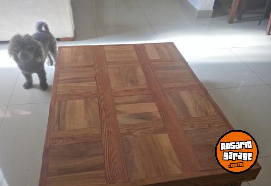 Hogar - Mesa ratona pinotea y parquet - En Venta