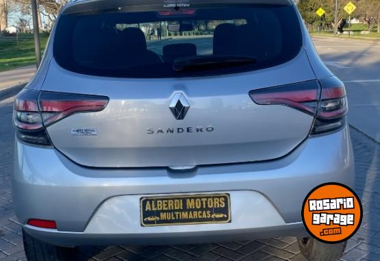 Autos - Renault SANDERO 1.6 LIFE 2022 Nafta 78000Km - En Venta