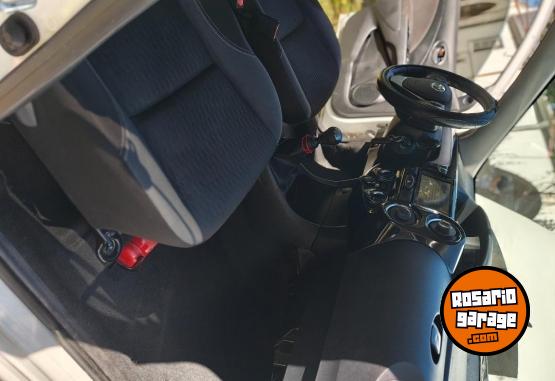 Autos - Toyota 1.5 Xls pack 6 mt 2022 Nafta 50000Km - En Venta