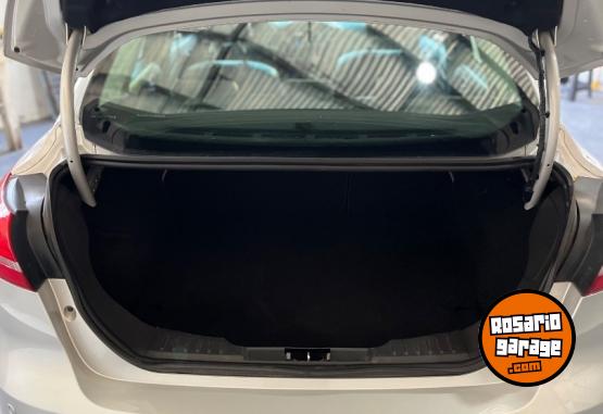 Autos - Ford Focus lll 2017 Nafta 128000Km - En Venta