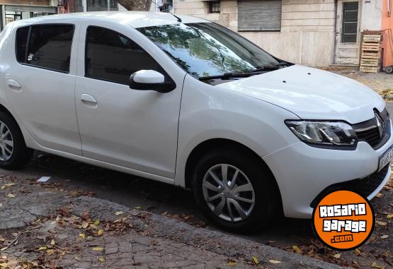Autos - Renault Sandero Dinamyque 2017 Nafta 70000Km - En Venta