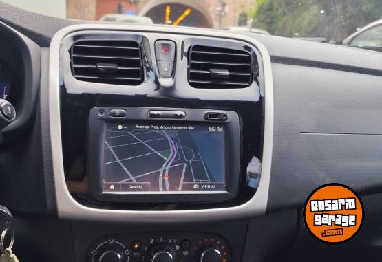 Autos - Renault Sandero Dinamyque 2017 Nafta 70000Km - En Venta