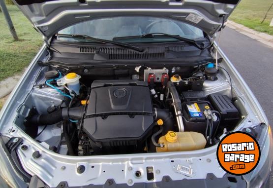 Autos - Fiat Strada Adventure 1.6 D/C 2017 Nafta 32000Km - En Venta
