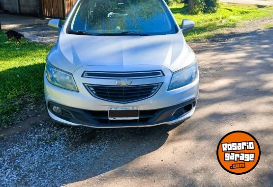 Autos - Chevrolet Onix 2014 Nafta 181000Km - En Venta